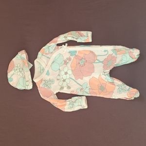 Carter's newborn footsie with hand covers and hat